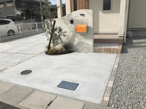 広陵町にて外構工事完成いたしました。