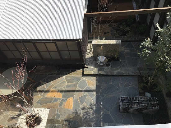 奈良市高畑町ガーデンプロ関西です。